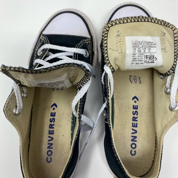 Converse sneakers - Picture 6 of 7